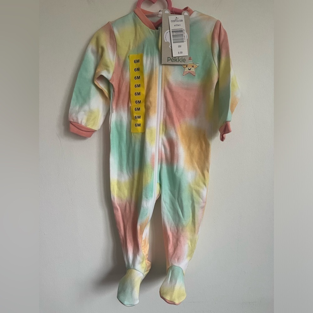 NWT 🆕 Pekkle Cotton Tie Dye Star Unisex Girl One Piece Pyjamas - 6M